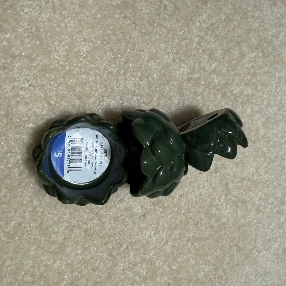 Green Ceramic Artichoke/ Cactus Votive Candle Holders NWT - Picture 3 of 8